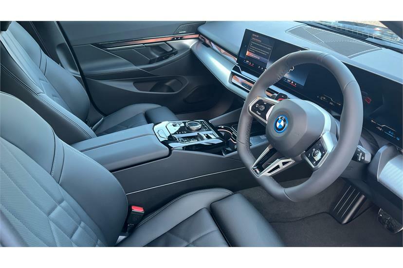 BMW 5 Series 530E M Sport Pro AK75JYF Black #6
