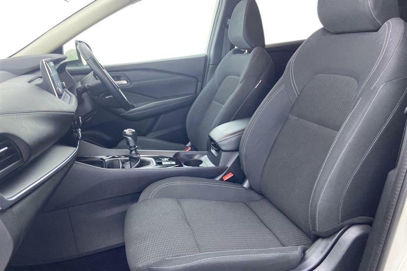 Nissan Qashqai 1.3 Dig-t Mh Acenta Premium PK71COA Grey #2