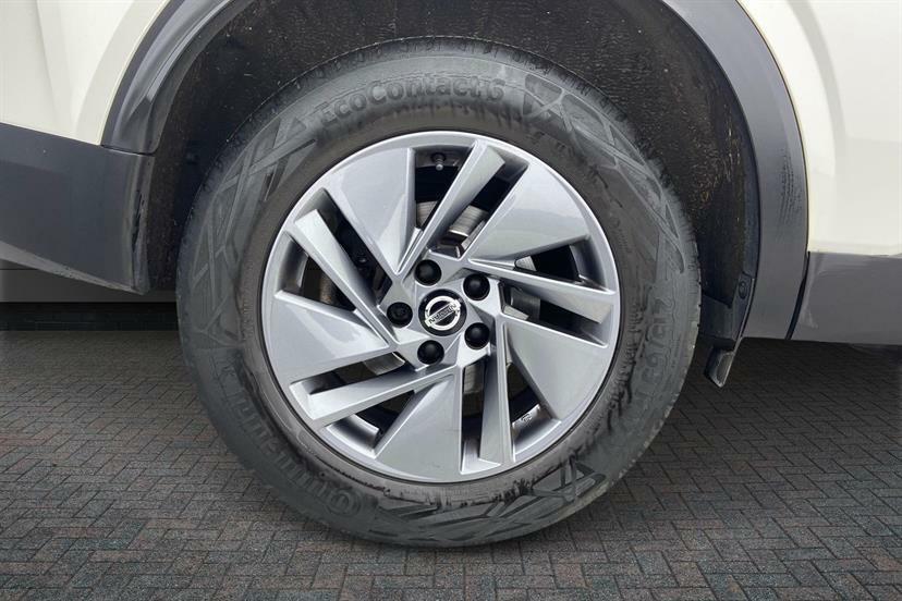 Nissan Qashqai 1.3 Dig-t Mh Acenta Premium PK71COA Grey #5