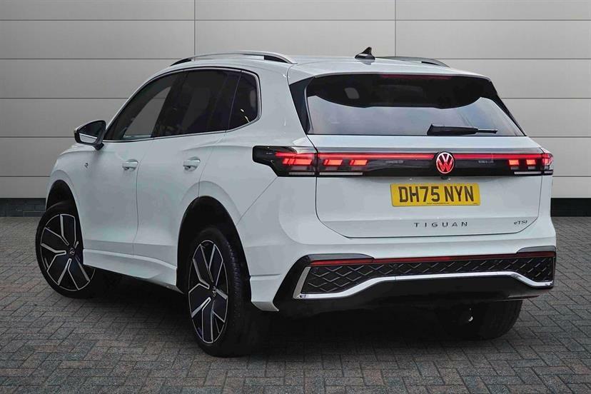 Volkswagen Tiguan 1.5 Etsi 150 R-line Dsg DH75NYN White #3