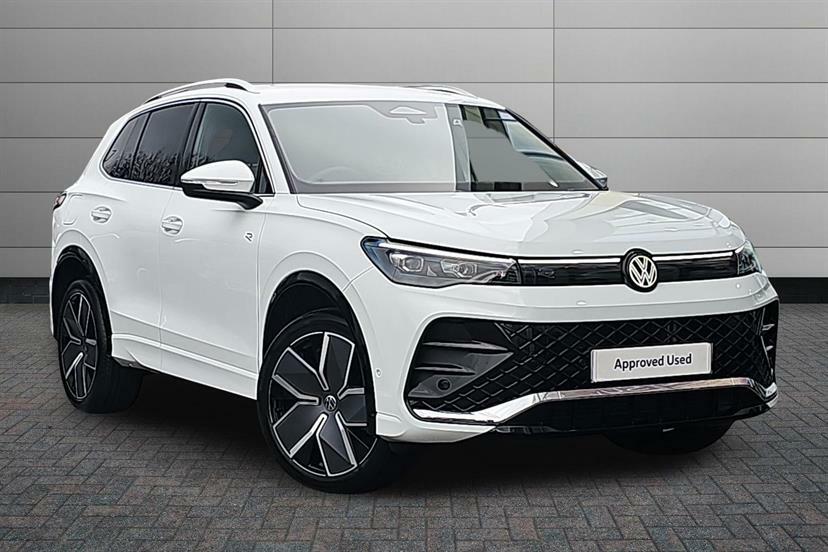 Volkswagen Tiguan 1.5 Etsi 150 R-line Dsg White