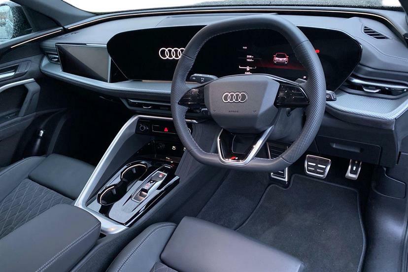 Audi Q5 2.0 Tdi Quattro Edition 1 S Tronic WU75EZC Black #6