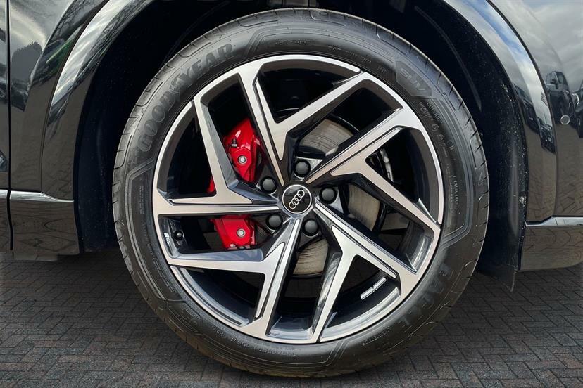 Audi Q6 E-Tron 225Kw Performance 100Kwh Edition 1 MV26EVX Black #5