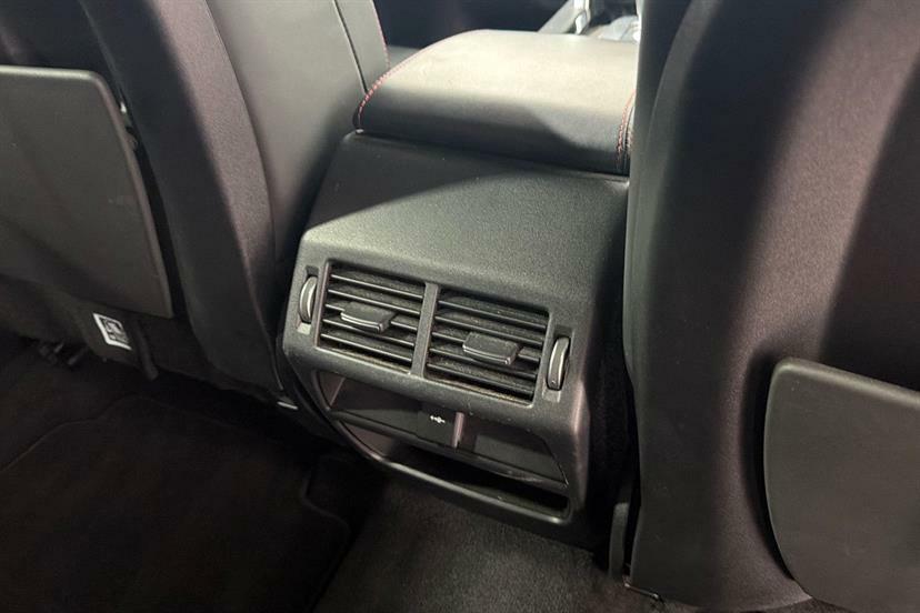 Land Rover Discovery Sport Sport Black #18