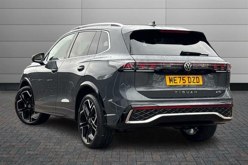 Volkswagen Tiguan 1.5 Etsi 150 R-line Dsg ME75DZD Grey #3