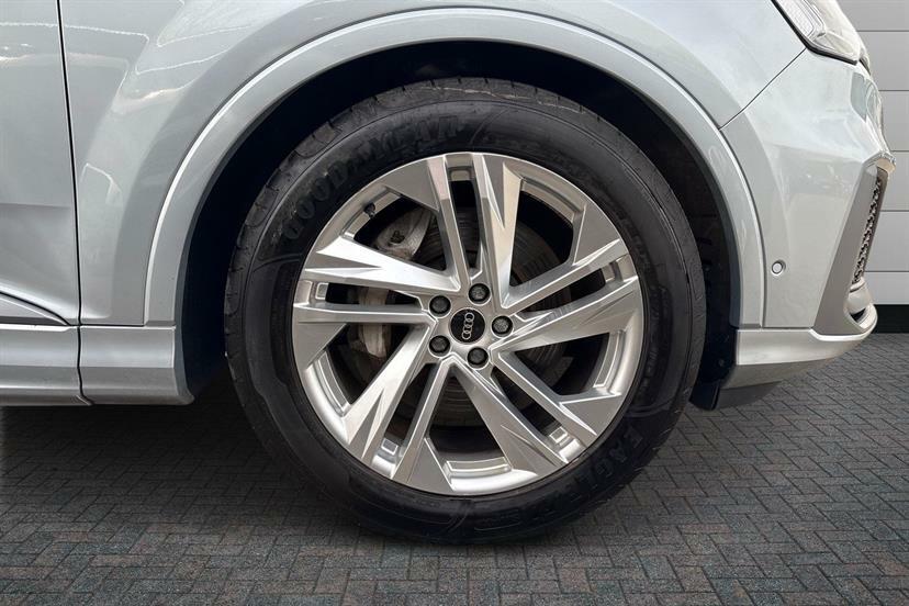 Audi Q7 55 Tfsi Quattro S Line Tiptronic Cs Pack RY72BDU Silver #5