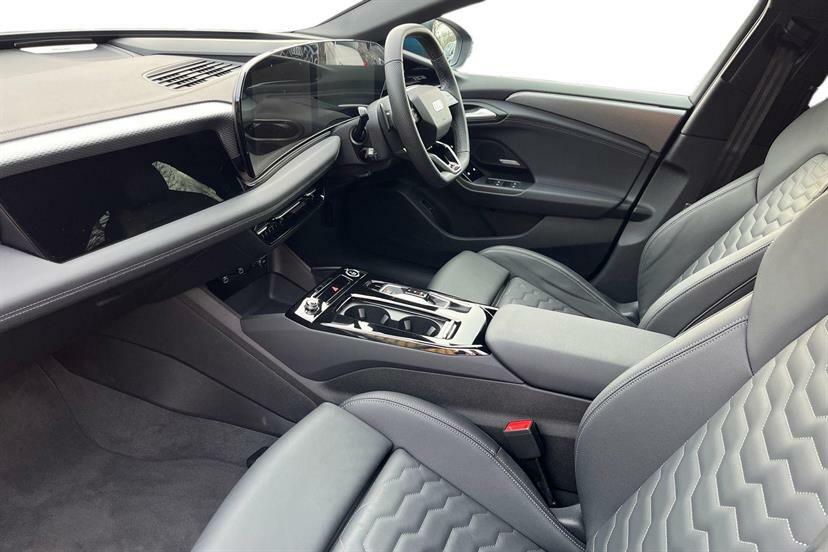 Audi A6 210Kw 83Kwh S Line Sv EK75XYB Blue #2