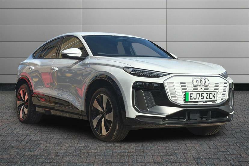 Audi Q6 E-Tron 185Kw 83Kwh Sport White