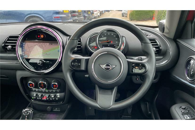 Mini Clubman 1.5 Cooper Classic 6Dr Comfortnav Pack GU72TXR Red #5