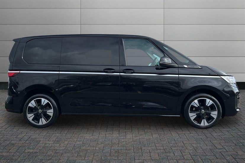 Volkswagen Multivan 2.0 Tdi Style Dsg KY75OBC Black #4