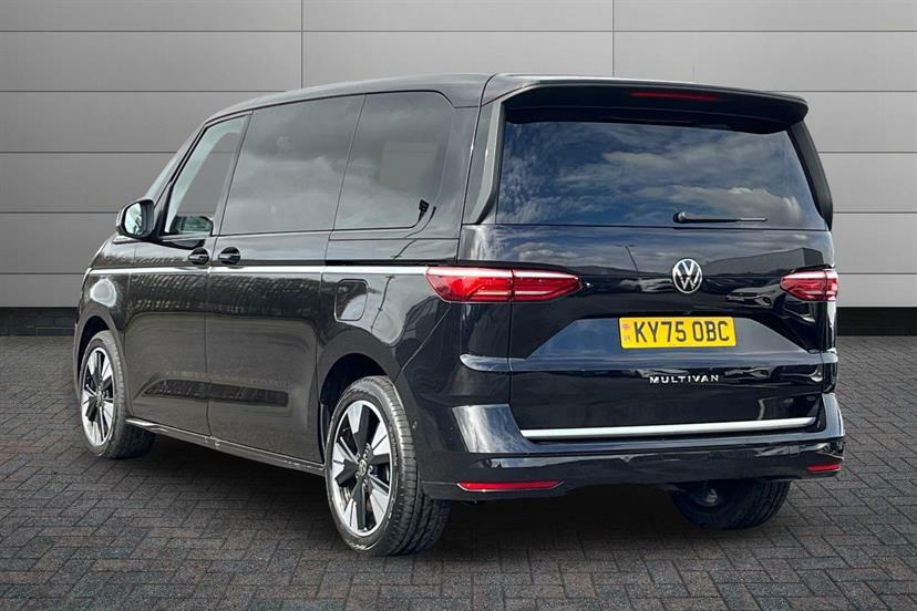 Volkswagen Multivan 2.0 Tdi Style Dsg KY75OBC Black #3