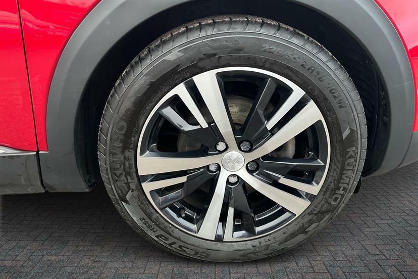Peugeot 3008 1.5 Bluehdi Allure PN69TJO Red #5