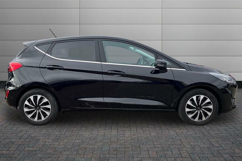 Ford Fiesta 1.0 Ecoboost Hybrid Mhev 125 Titanium EJ73UNK Black #4