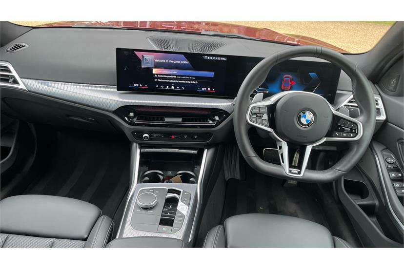 BMW 3 Series 320I M Sport Step AF75UKH Red #4