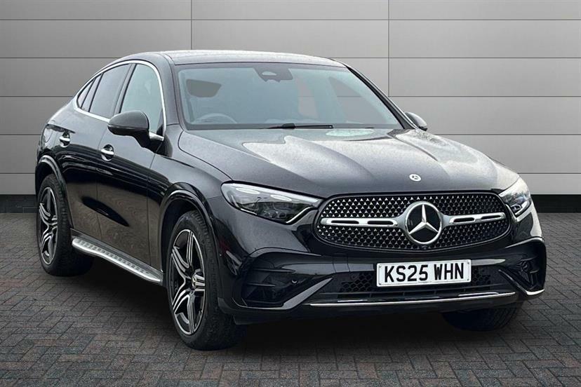 Mercedes-Benz GLC Class Glc 300D 4Matic Amg Line Premium 9G-tronic Black