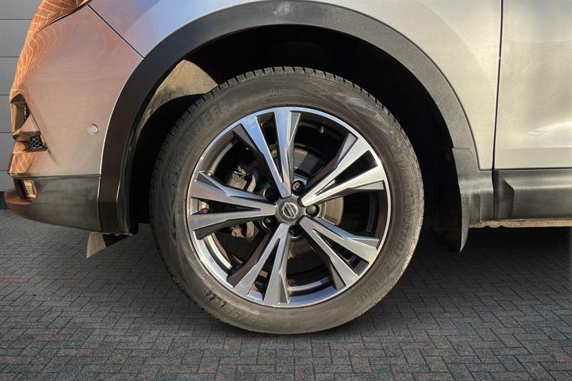 Nissan Qashqai 1.5 Dci 115 N-connecta WU69NHL Silver #5