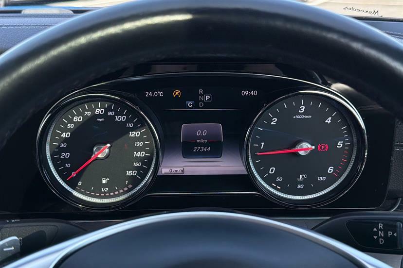 Mercedes-Benz E Class E220d Amg Line Premium 9G-tronic KO67XHN Black #6