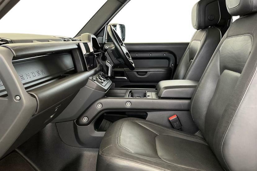 Land Rover Defender 90 3.0 D250 X-dynamic Hse 90 MM22PZZ Black #3