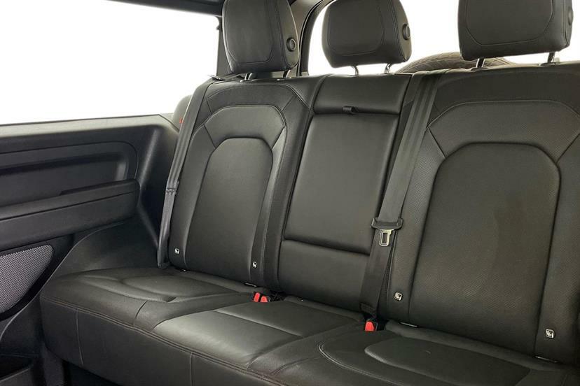 Land Rover Defender 90 3.0 D250 X-dynamic Hse 90 MM22PZZ Black #4