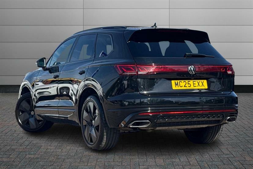 Volkswagen Touareg 3.0 V6 Tdi 4Motion 286 Black Edition Tip MC25EXX Black #3