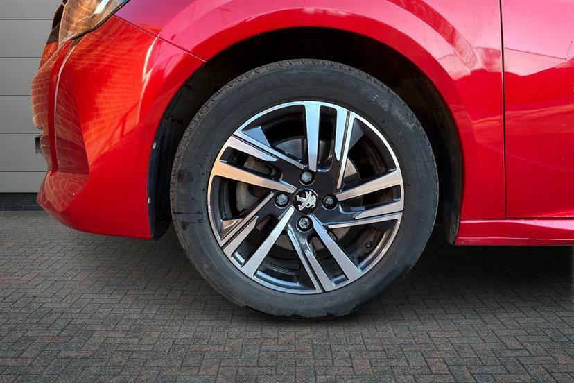 Peugeot 208 1.2 Puretech 100 Allure Premium Eat8 MC73GMV Red #5
