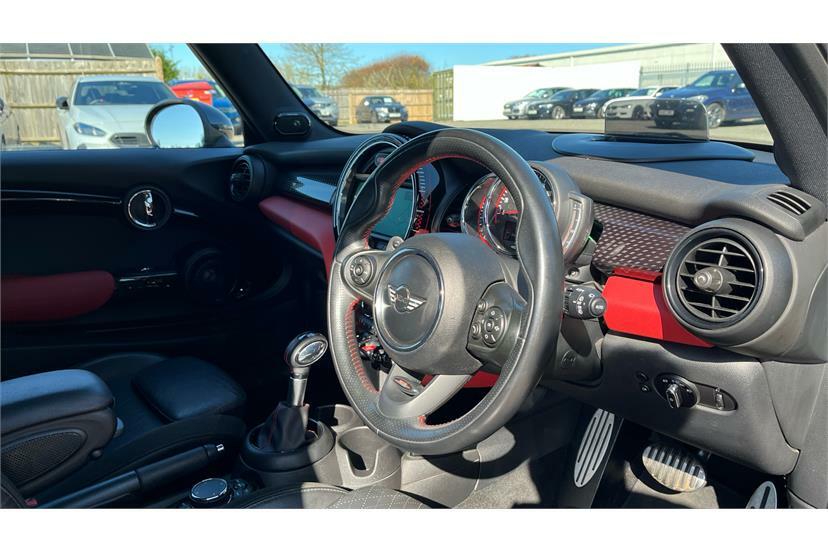Mini Hatch 2.0 John Cooper Works GU67WVE Black #6