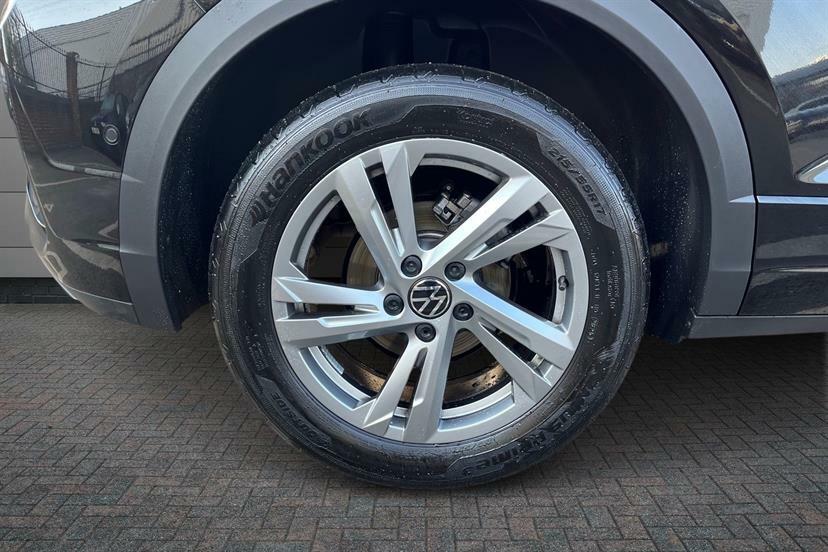 Volkswagen T-Roc 1.5 Tsi R-line Dsg GK75EYP Black #5