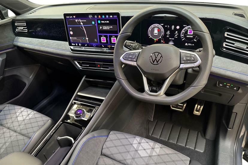 Volkswagen Tiguan 1.5 Etsi 150 R-line Dsg GK26HBN Grey #3