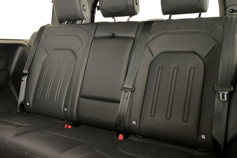 Land Rover Defender 90 3.0 D250 Hse 90 VU71ZDE Black #4