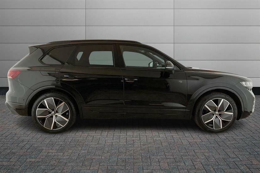 Volkswagen Touareg 3.0 V6 Tdi 4Motion 286 Black Edition Tip AU75NUJ Black #4