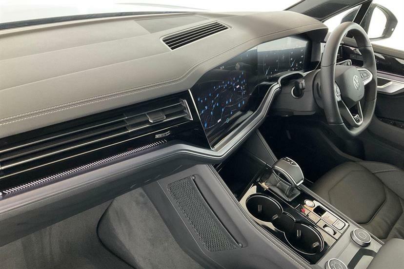 Volkswagen Touareg 3.0 V6 Tdi 4Motion 286 Black Edition Tip AU75NUJ Black #2