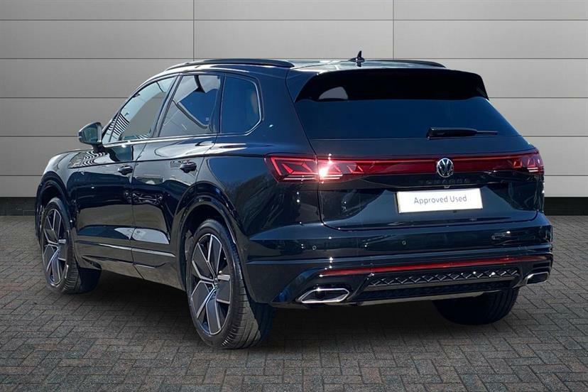 Volkswagen Touareg 3.0 V6 Tdi 4Motion 286 Black Edition Tip Black #3