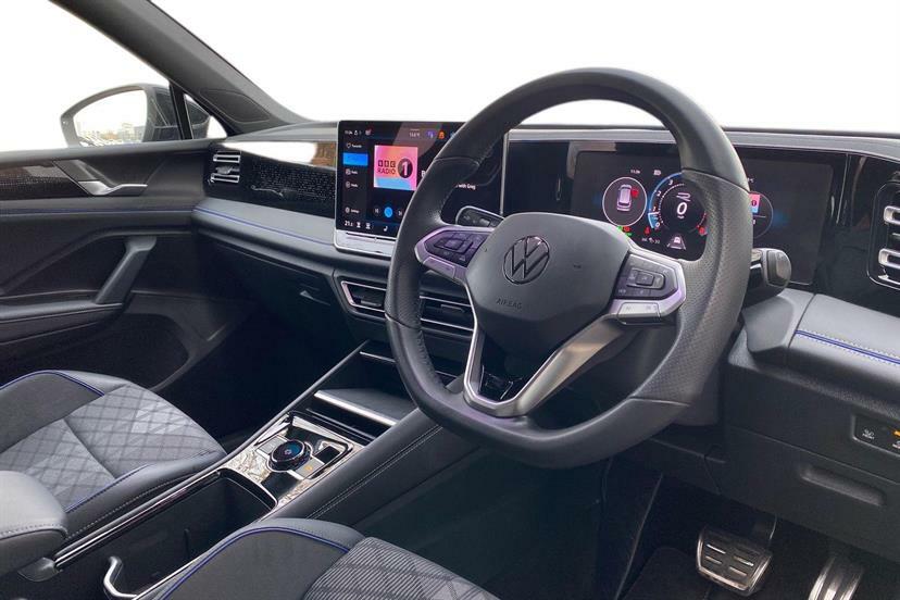Volkswagen Tiguan 1.5 Etsi 150 R-line Dsg MC25KHF Black #6