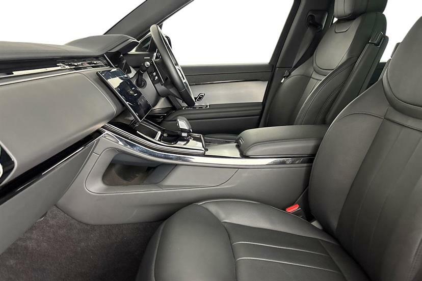 Land Rover Range Rover Sport 3.0 P460e Dynamic Se KR74NHE Red #3