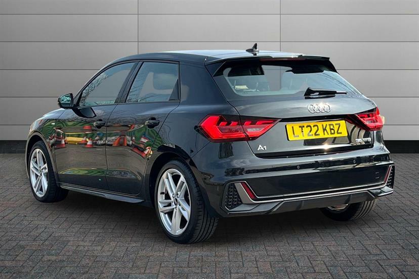 Audi A1 35 Tfsi S Line S Tronic Black #3