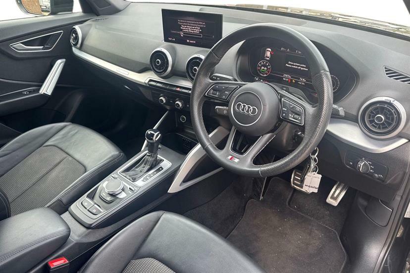 Audi Q2 35 Tfsi S Line S Tronic MV24ZGH Black #6