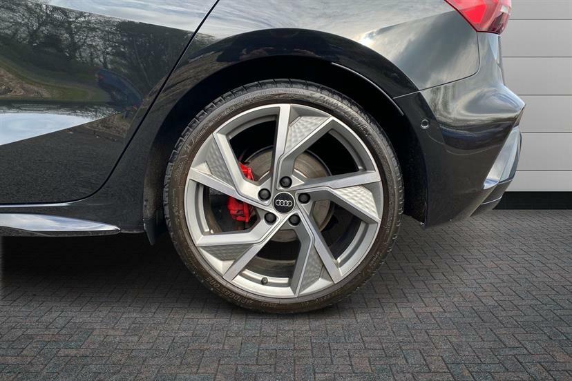 Audi A3 35 Tfsi Black Edition S Tronic Tech Pack WN25KKM Black #5