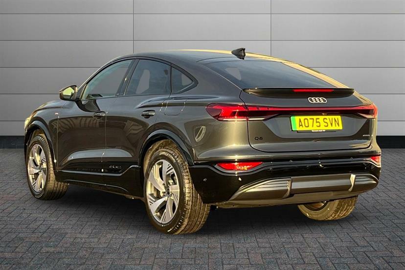 Audi Q6 E-Tron 285Kw Quattro 100Kwh S Line AO75SVN Grey #3