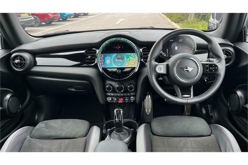 Mini Hatch 1.5 Cooper Sport Premium GY24YLM Silver #4