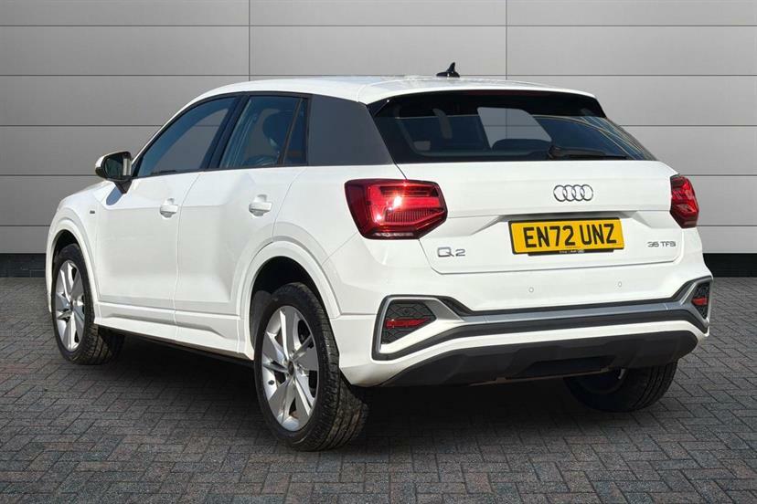 Audi Q2 35 Tfsi S Line S Tronic EN72UNZ White #3