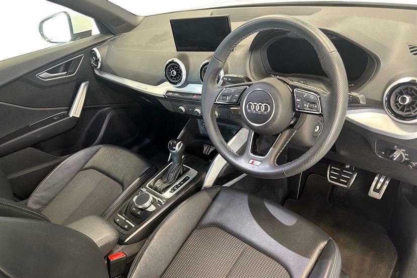 Audi Q2 35 Tfsi S Line S Tronic EN72UNZ White #6