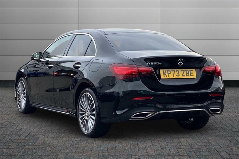 Mercedes-Benz A Class A250e Amg Line Premium Plus KP73ZBE Black #2