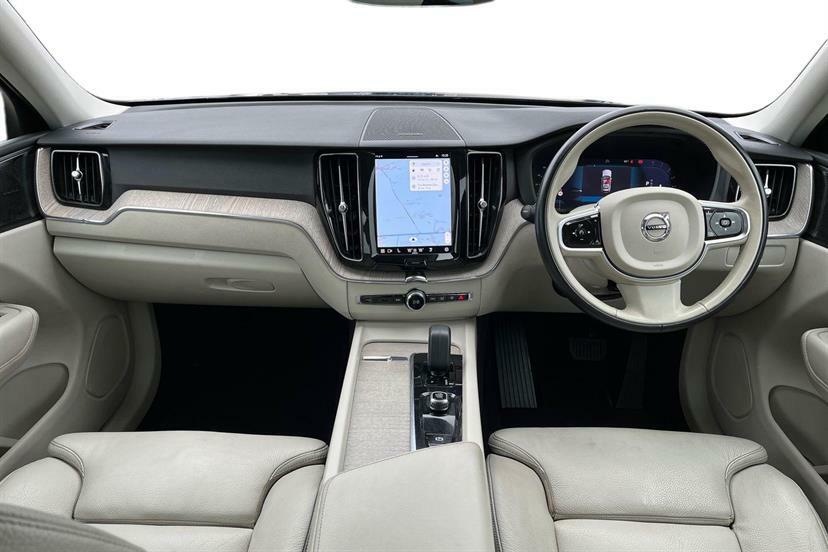 Volvo XC60 2.0 B5p Plus Dark Awd Geartronic GL72LJX #6