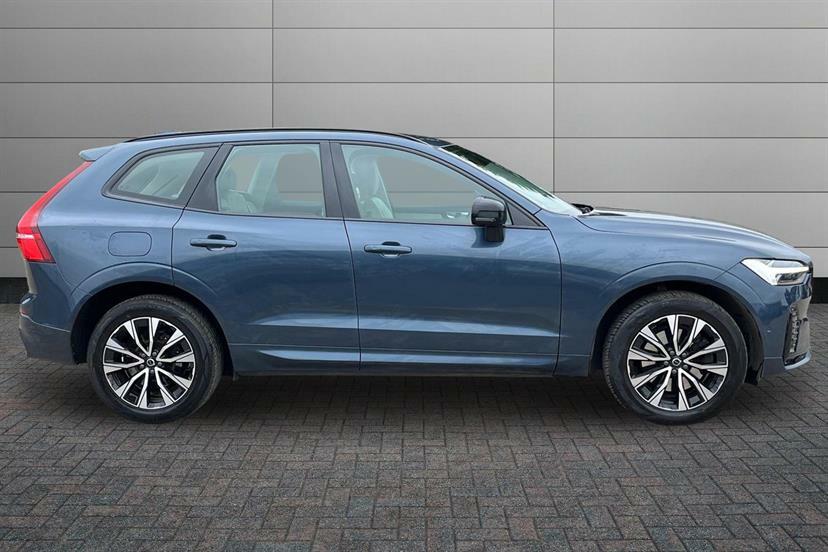 Volvo XC60 2.0 B5p Plus Dark Awd Geartronic GL72LJX #4