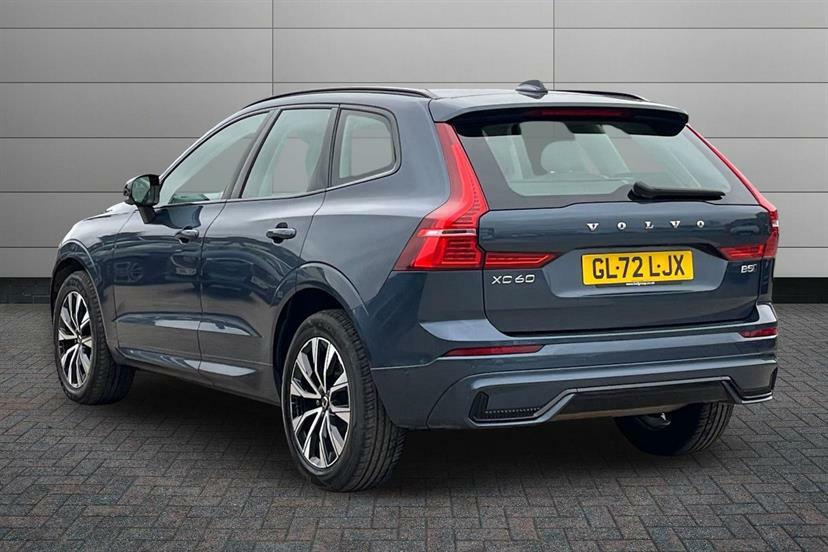 Volvo XC60 2.0 B5p Plus Dark Awd Geartronic GL72LJX #3