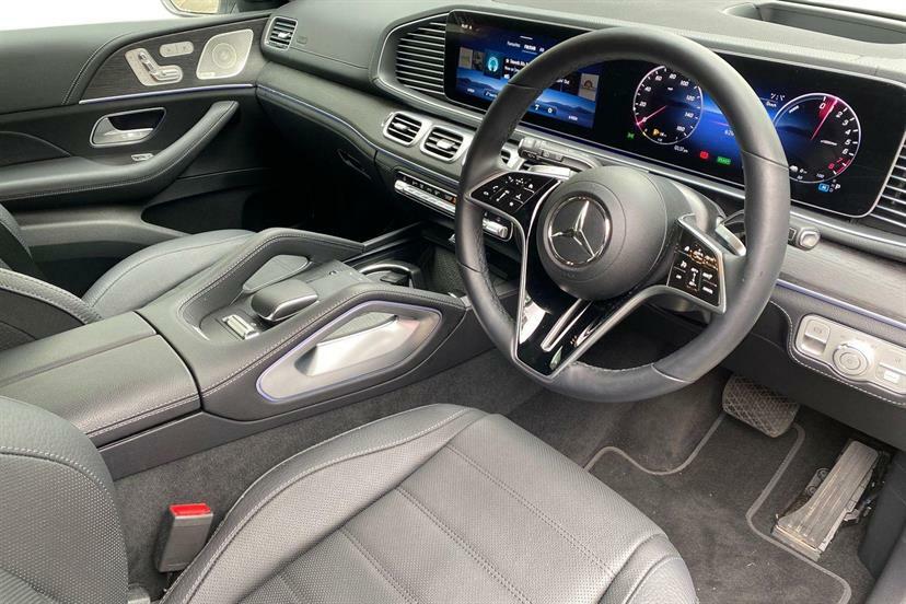 Mercedes-Benz GLE Class 400E 4Matic Amg Line Premium 9G-tronic DK75NXG White #5