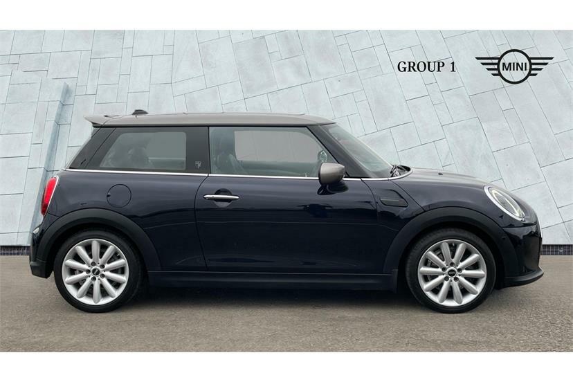 Mini Hatch 1.5 Cooper Exclusive Comfortnav Pck Black #3