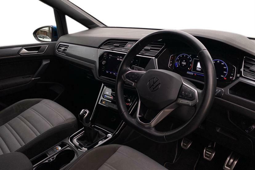 Volkswagen Touran 1.5 Tsi Evo R-line Black #6