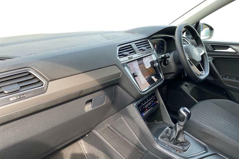 Volkswagen Tiguan Allspace 2.0 Tdi Life Black #2