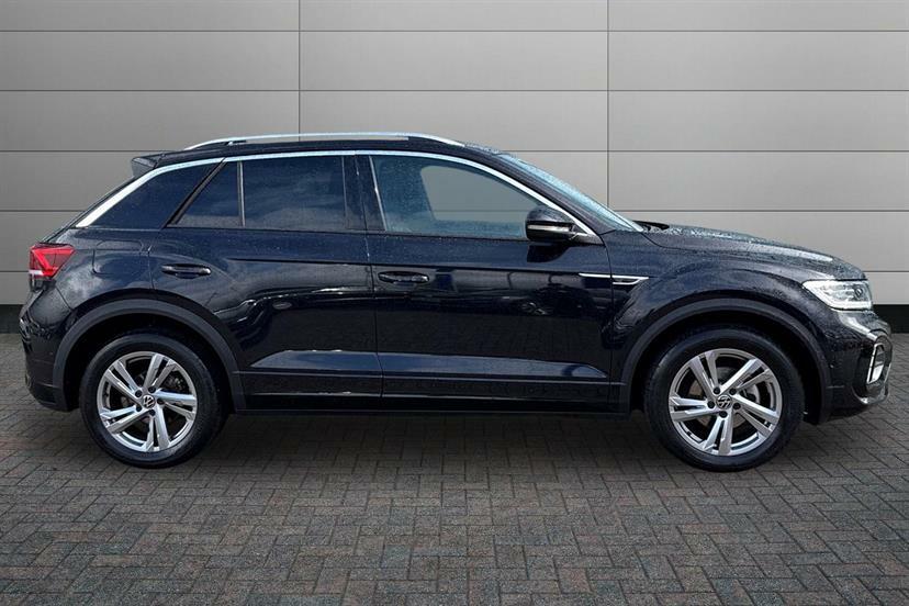 Volkswagen T-Roc 1.5 Tsi R-line GD25NTV Black #4
